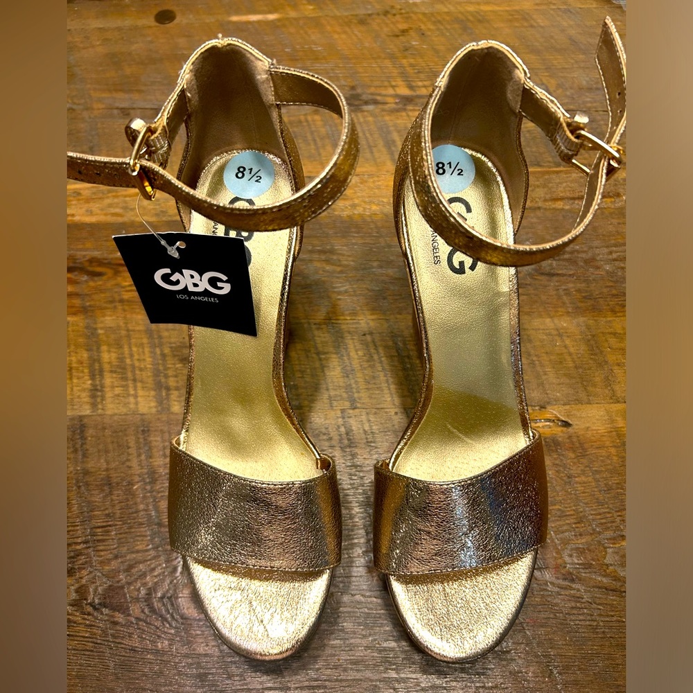 GBG Wedges, size 8.5.